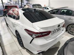 تۆیۆتا کامری